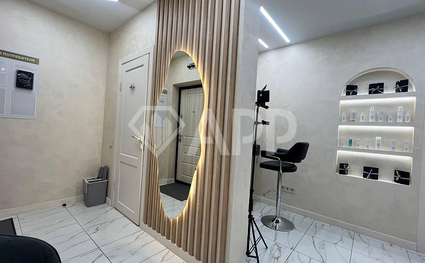 Клиника.Стоматология.Ремонт. Можно 46.8 м2+56.6 м2 фото