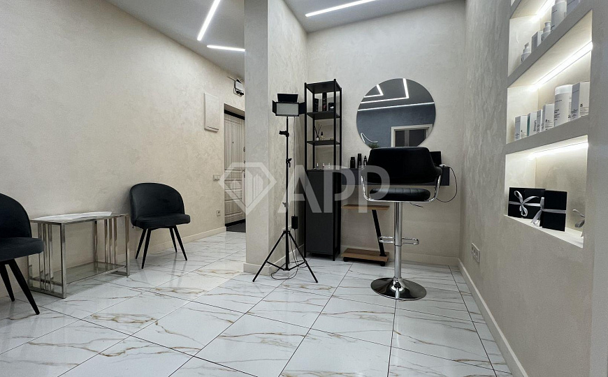 Клиника.Стоматология.Ремонт. Можно 46.8 м2+56.6 м2 фото