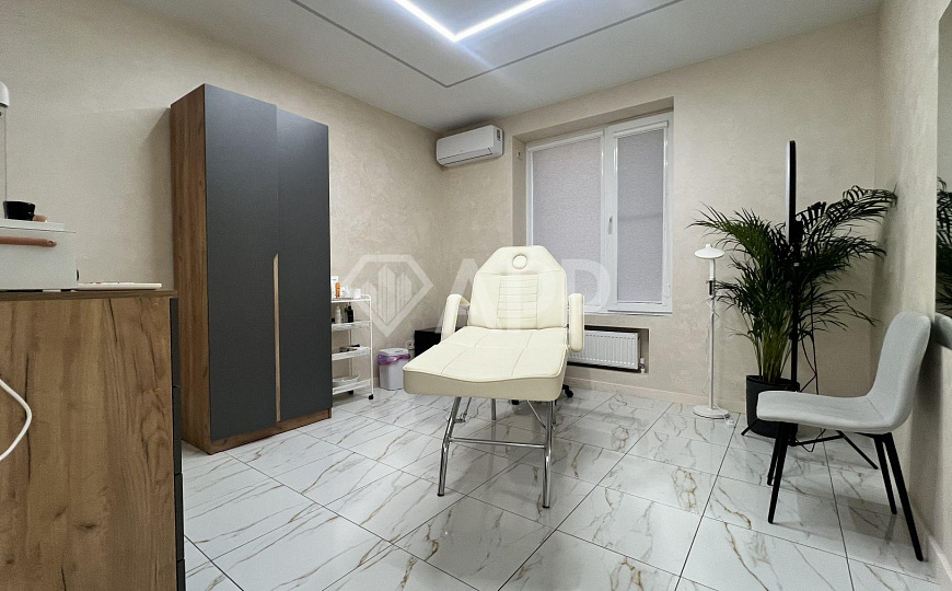Клиника.Стоматология.Ремонт. Можно 46.8 м2+56.6 м2 фото