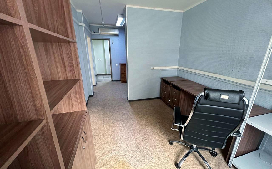 Продаётся офис, 242кв.м фото