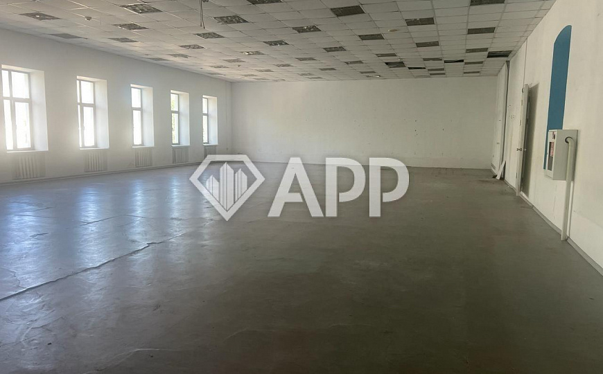 Сдам помещение свободного назначения, 300 м² фото