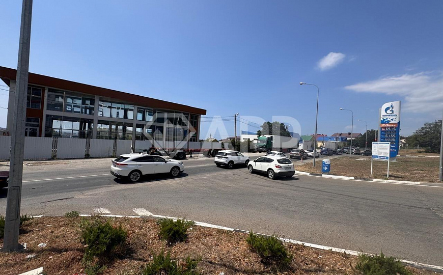 Сдам отдельно стоящее здание, 545 м² фото