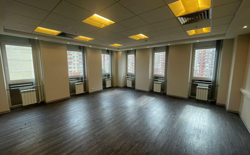 Офисы в БЦ «Лермонтовский» от 4 м² до 50 м² фото