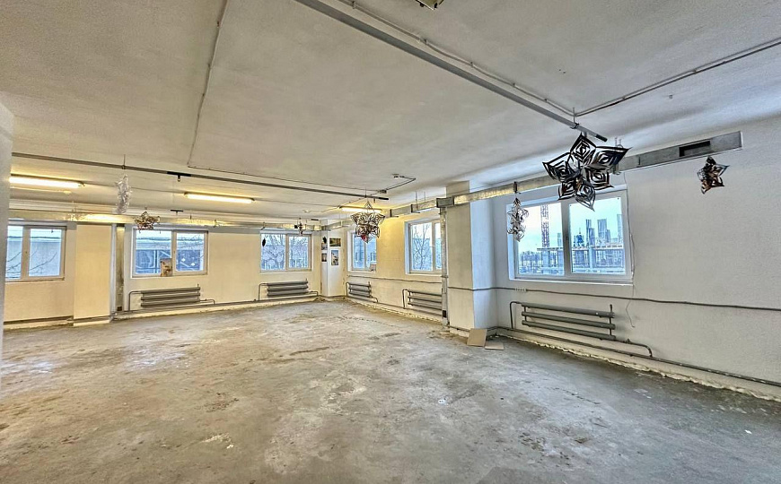 Помещение 1 696,1 м² в БЦ «Форум» фото