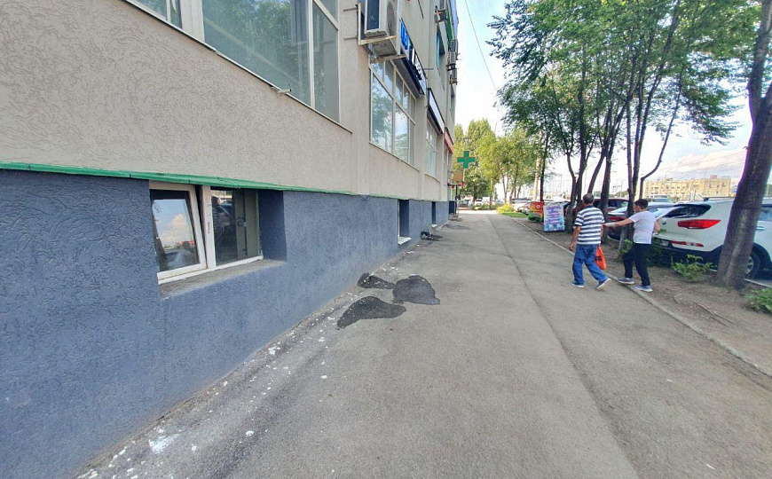 Помещение на трафике в аренду фото