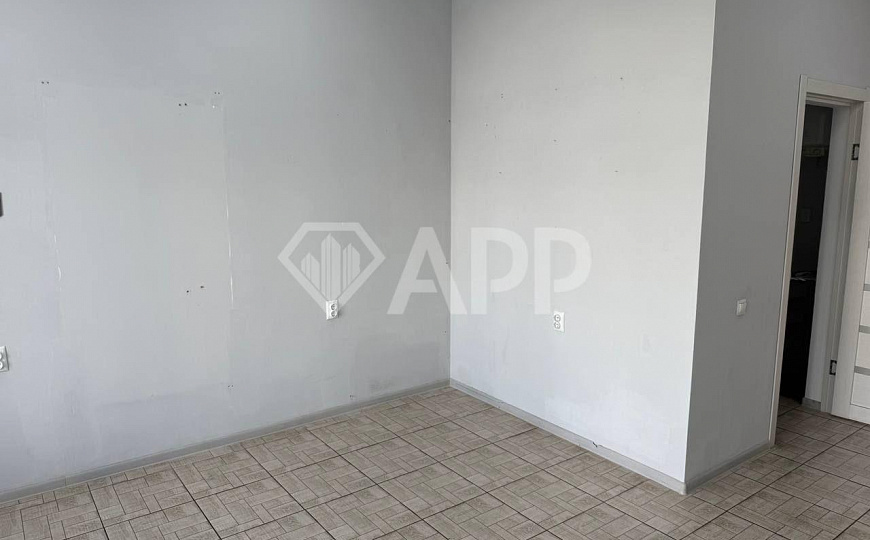 Помещение свободного назначения на красной линии фото