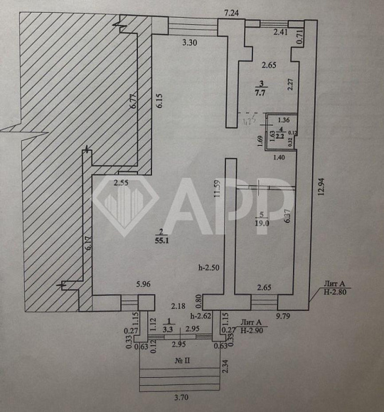Продам помещение на красной линии фото