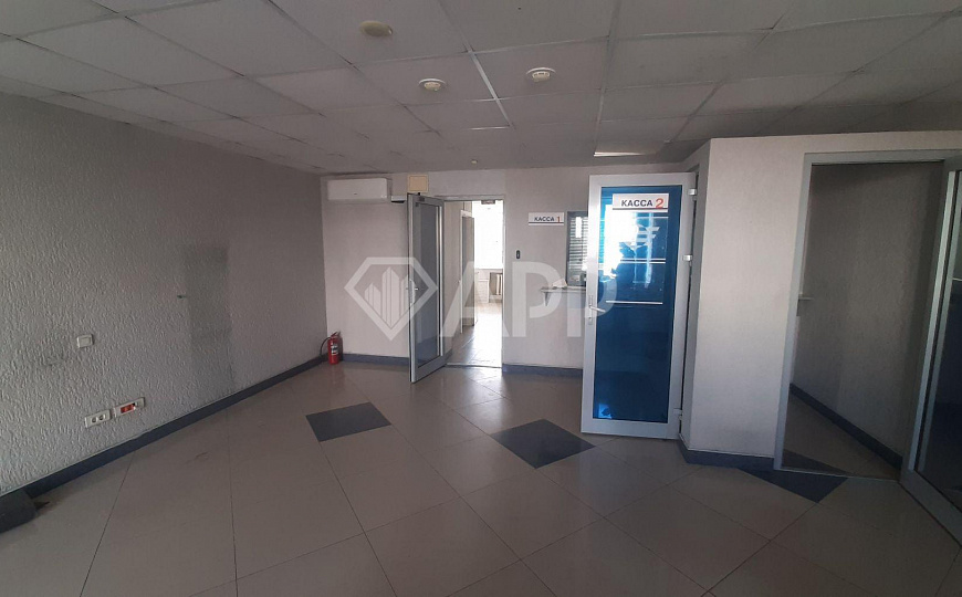 помещение 56 м2 на Дом Быта фото