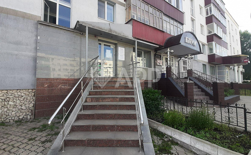 помещение 56 м2 на Дом Быта фото