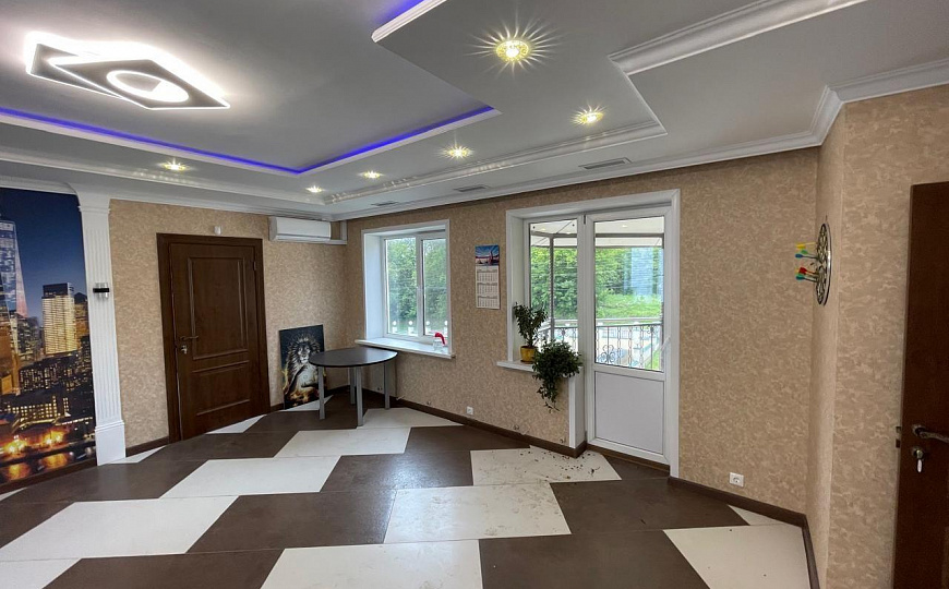 Продам помещение свободного назначения, 927 м² фото