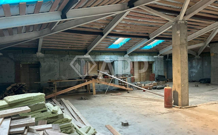 Сдам здание в премиальном центре фото