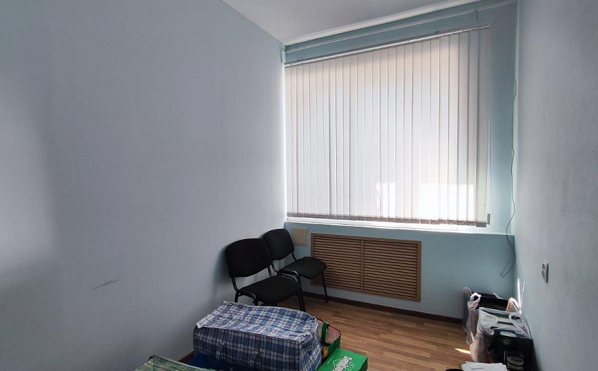 Сдается офис, 33,1 м² из двух комнат с кондиционером и мебелью фото