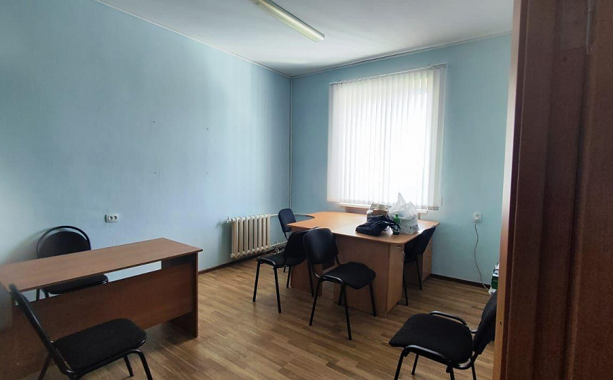 Сдается офис, 33,1 м² из двух комнат с кондиционером и мебелью фото