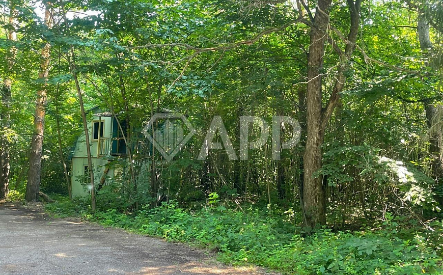 Продается база отдыха в черте города фото