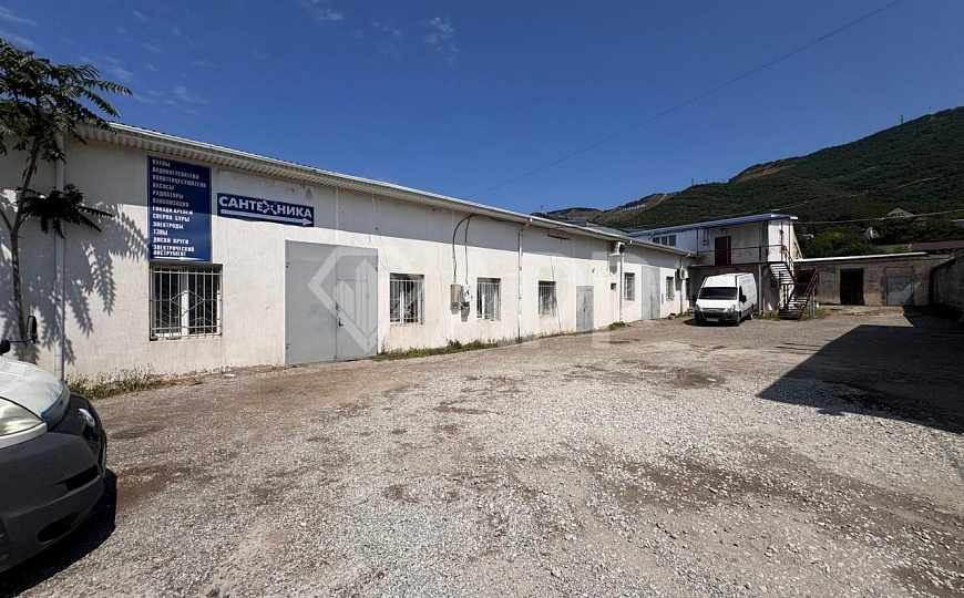 Сдаю складское помещение, 218 м² фото