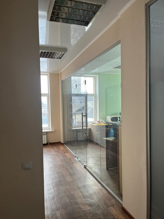 Сдам офисное помещение, 180 м² фото