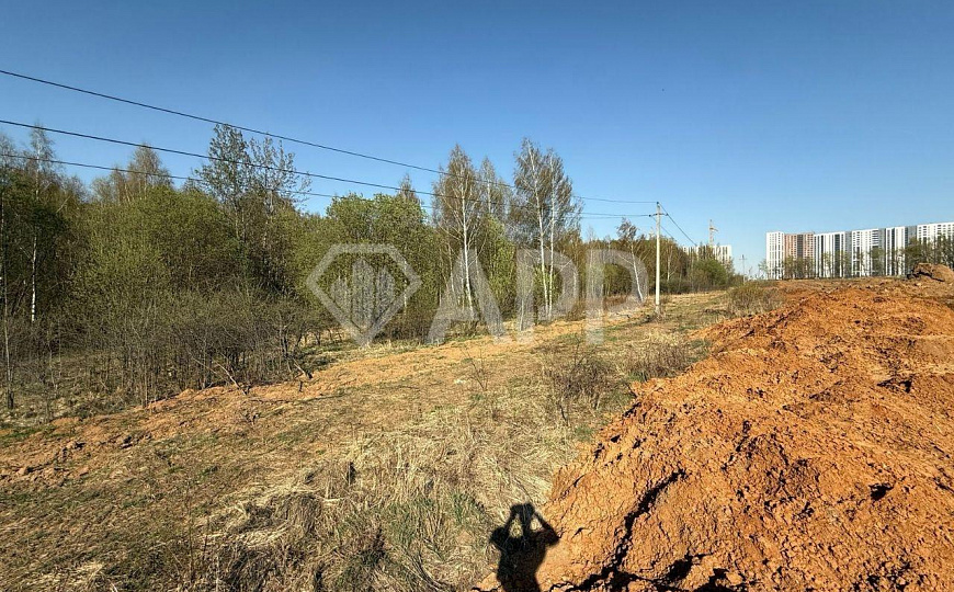 Продам участок 1,5 Га в Москве фото