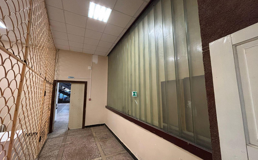 Сдам бизнес-центр/офисный центр, 95 м² фото