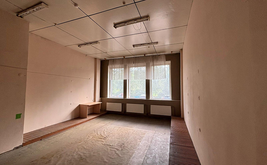 Сдам бизнес-центр/офисный центр, 95 м² фото