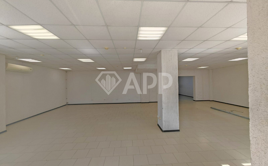 Сдаю помещение свободного назначения, 120,6 м² фото