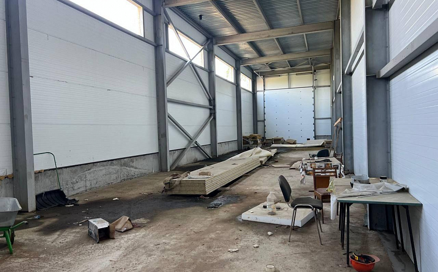 Продажа производственно-складского помещения в 10 минутах от центра города фото