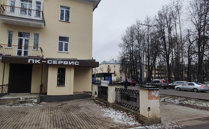 Сдам торговое помещение, 82 м² фото
