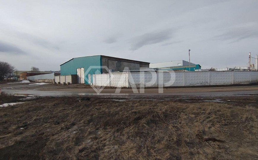 Продается база с теплым и холодными складами, 2466кв.м фото