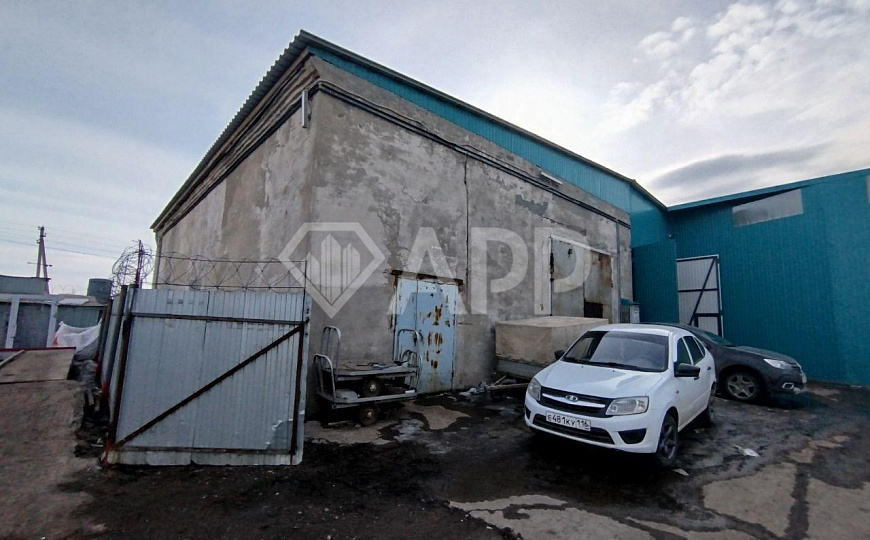 Продается база с теплым и холодными складами, 2466кв.м фото