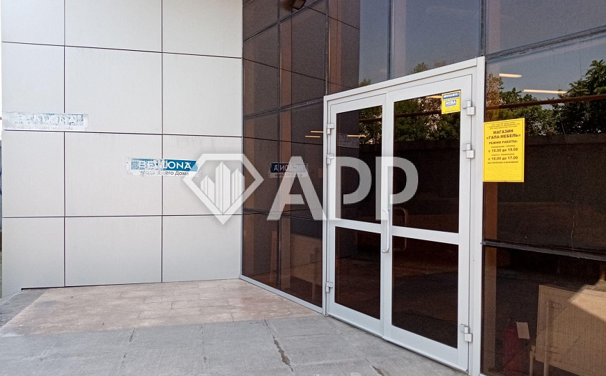 Продаю отдельно стоящее здание с НДС, 1 369,2 м² фото