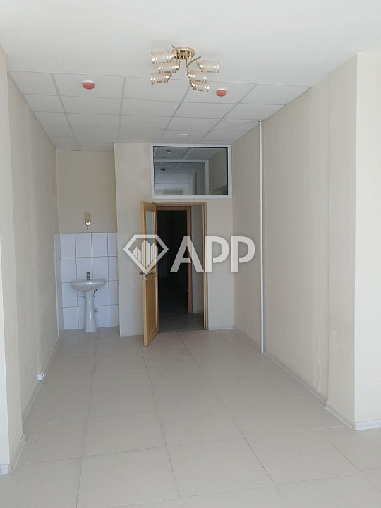 Продаю фасадное помещение с НДС, 152,3 м² фото