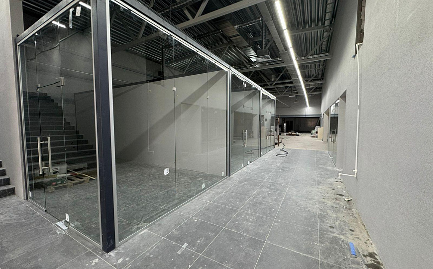 Сдаются торговые площади от 20 м2 в Новом ТЦ фото