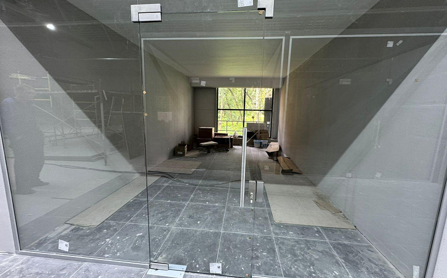 Сдаются торговые площади от 20 м2 в Новом ТЦ фото