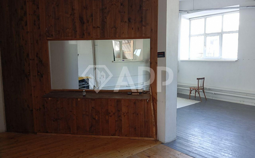 В аренду помещение с видом на Кремль фото