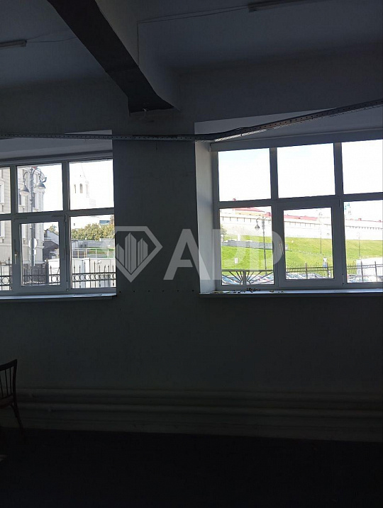 В аренду помещение с видом на Кремль фото