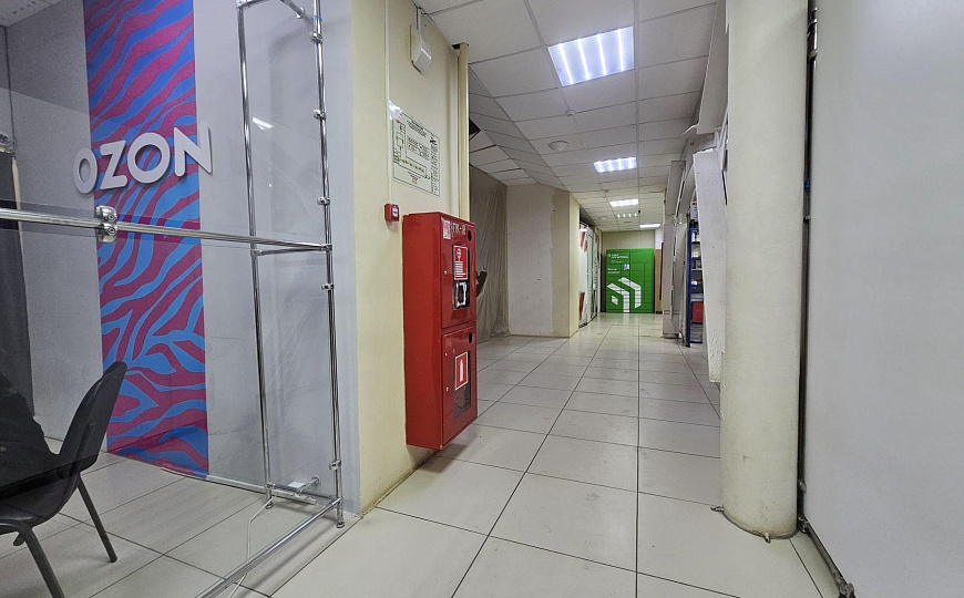 Сдам помещение свободного назначения, 8 м² - 1 эт., 40 м² - цоколь фото
