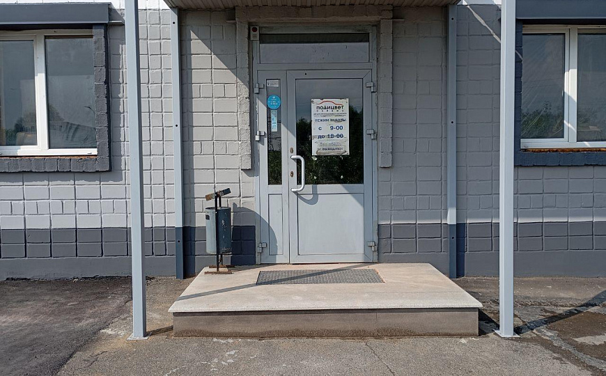 Магазин 63 квм и 107 м² фото