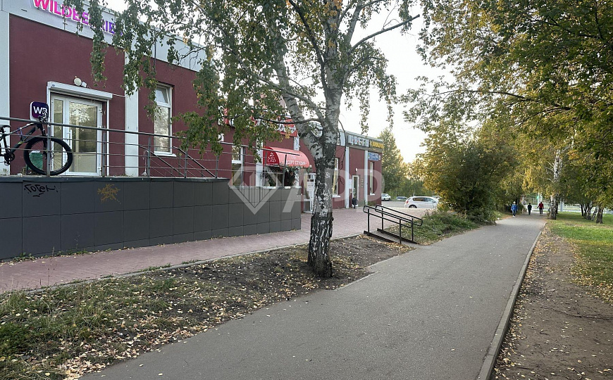 Продается коммерческое помещение фото