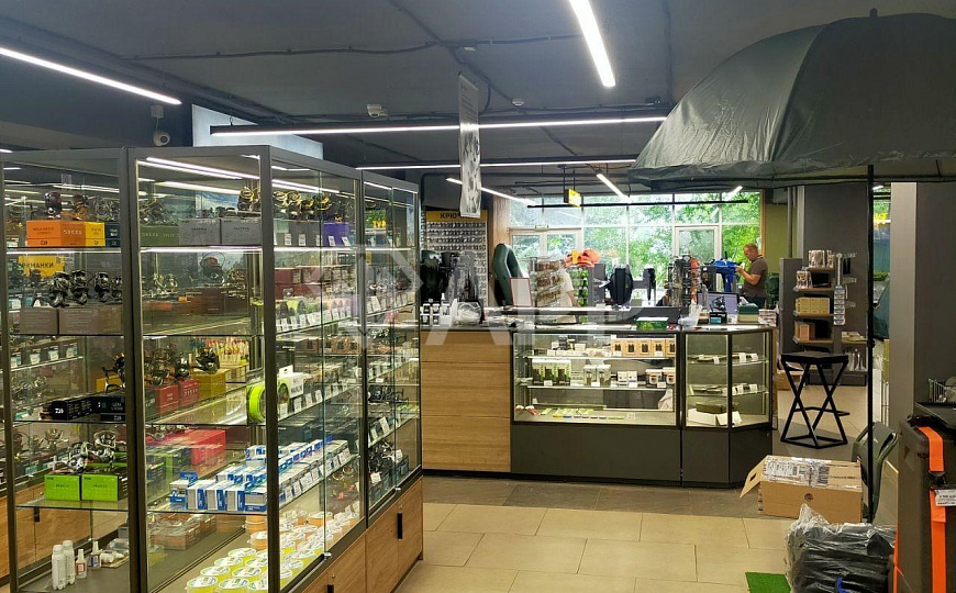 Сдаю 90 м² на первом этаже первой линии фото