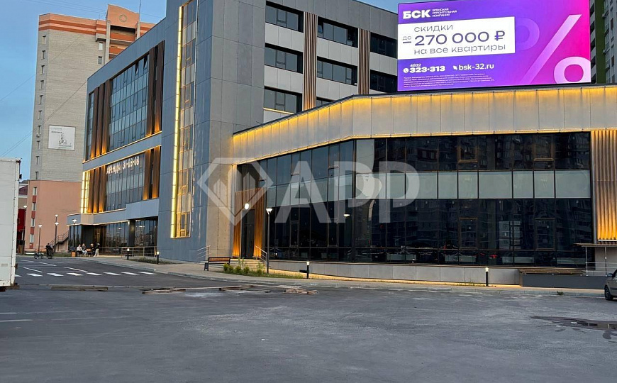 Сдам торговый центр, 100 м² фото