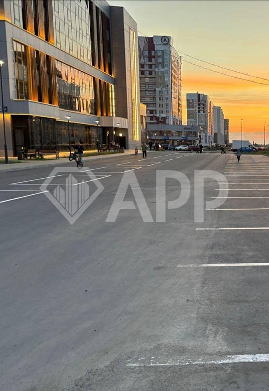 Сдам торговый центр, 100 м² фото