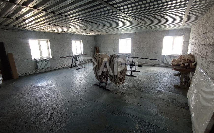 Сдам помещение в центре Высокой горы фото