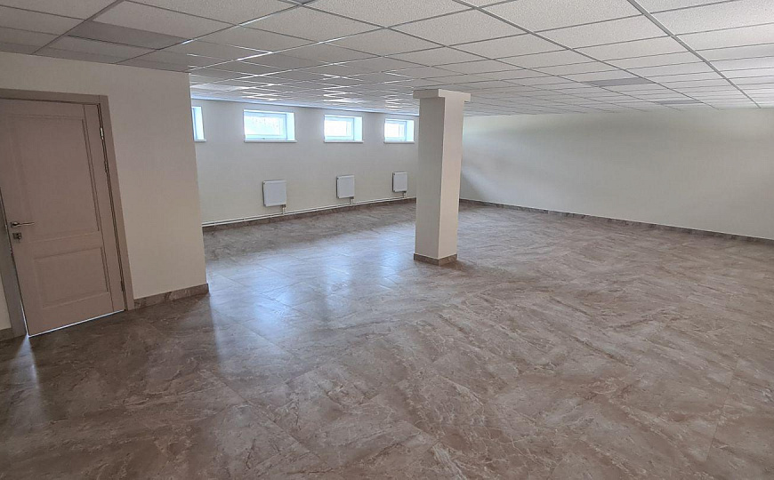 Новое помещение 83 м². Открытая планировка. фото