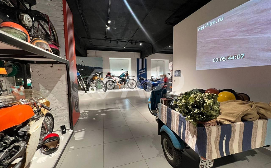 Продается помещение на первой линии, центр города фото