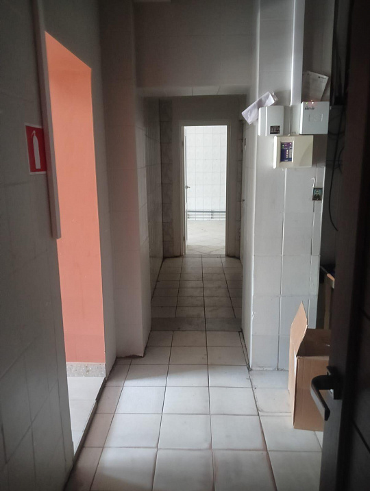 Сдам помещение с высоким трафиком 144,2 м² фото