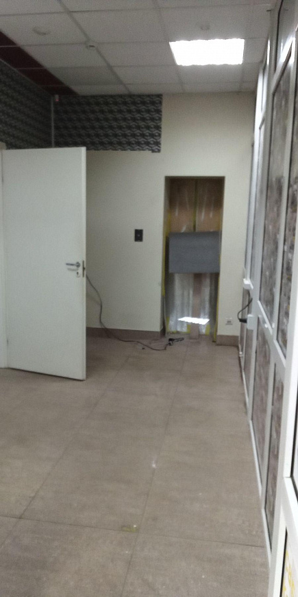 офис в бизнес-центре на Мира 24,2 м² фото