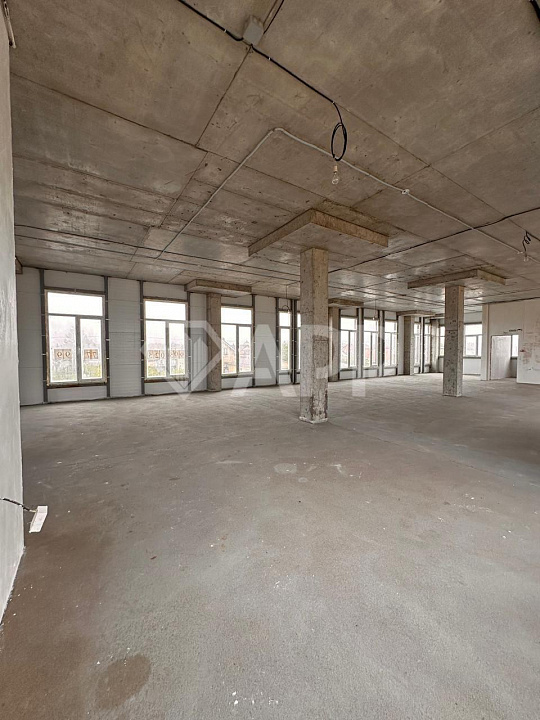 Сдаю 250м² на первой линии фото