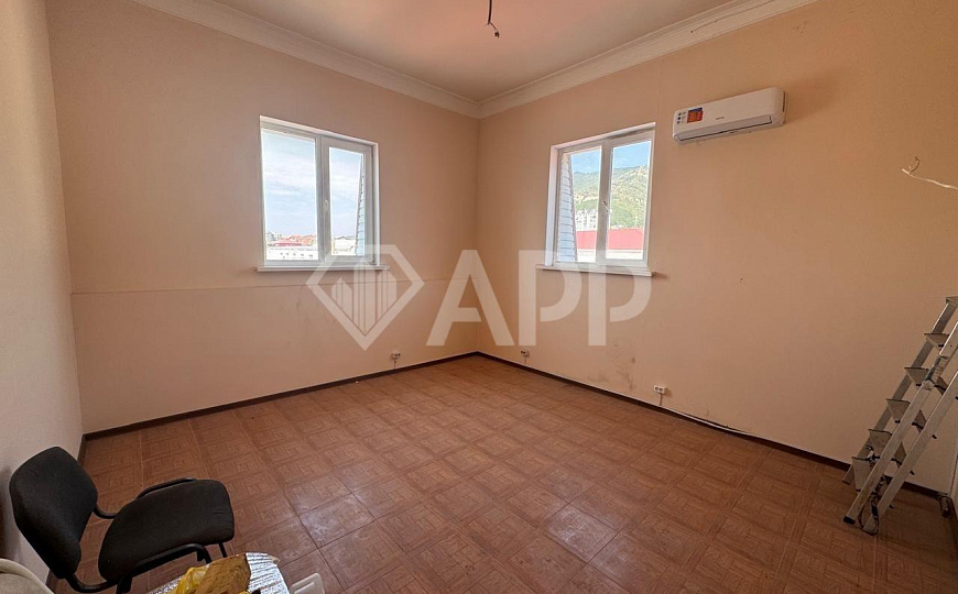 Сдам офисное помещение, 25 м² фото