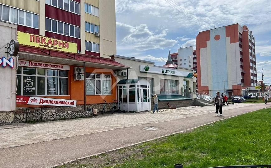 Сдам помещение свободного назначения ( красная линия ) фото