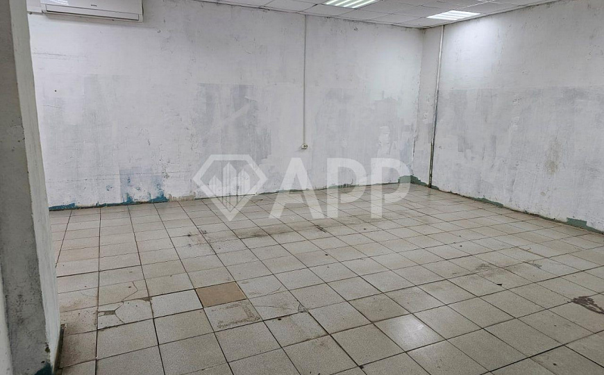 помещение в Ишимбае в отдельно стоящем здании фото