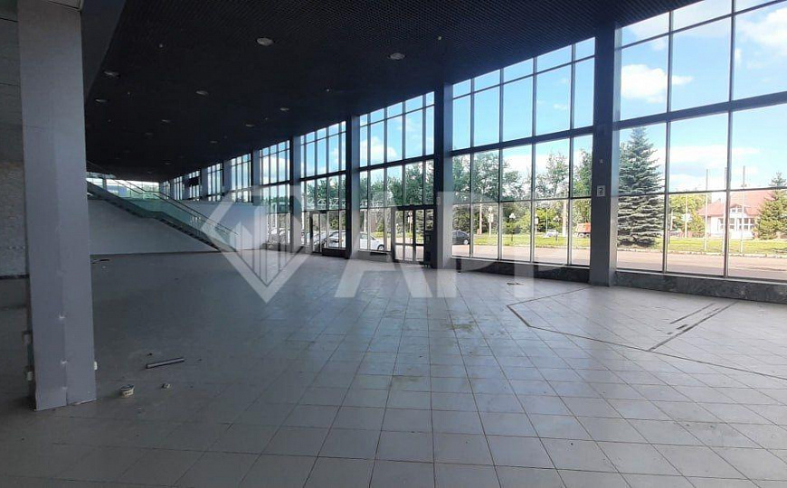 Сдается единый зал 614 м2 фото